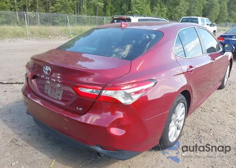 2020 Toyota Camry Le из США, поврежденный, VIN 4T1C11AK5LU901261